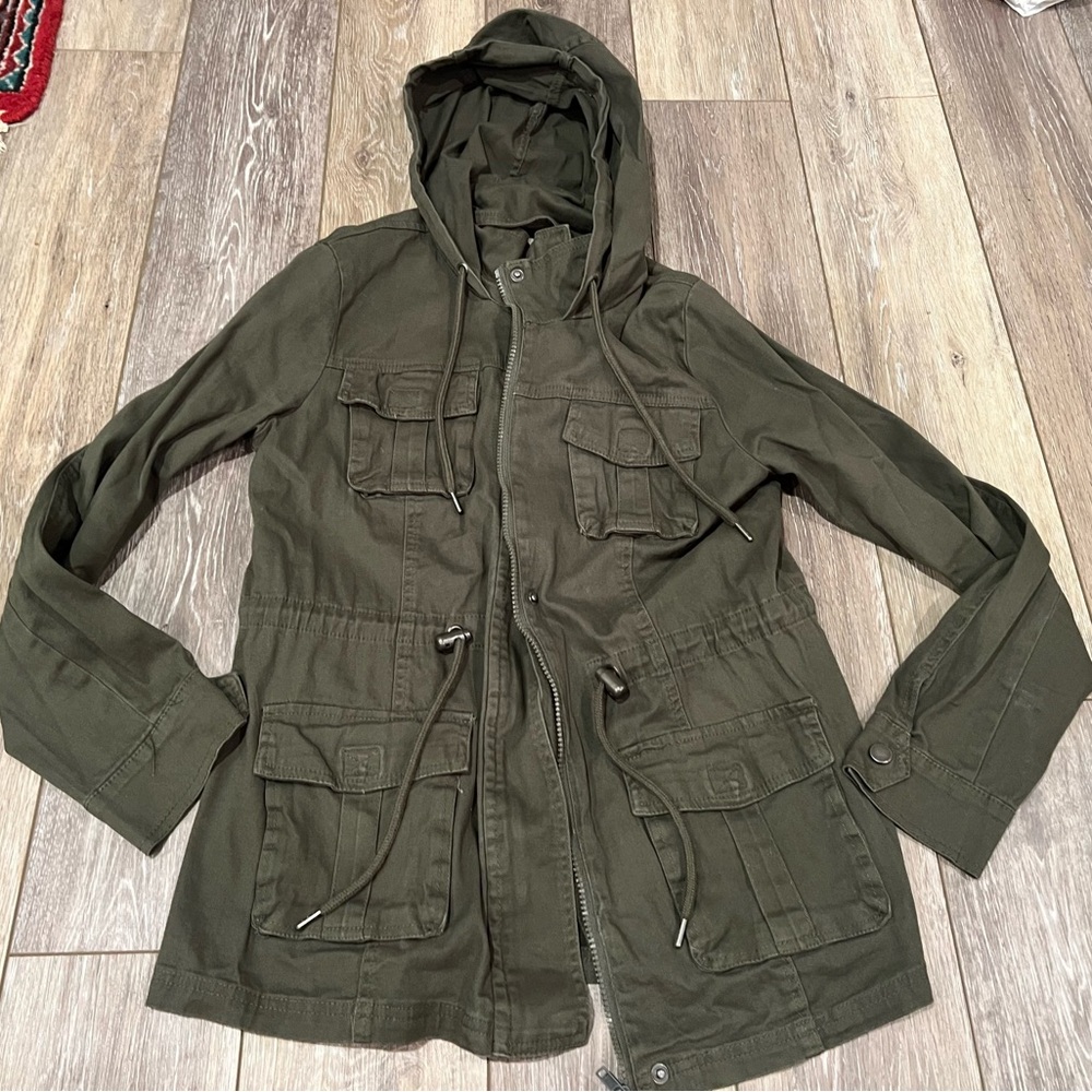 Sunset Lane Green Hooded Jacket - Brand New - Women’s Size Medium